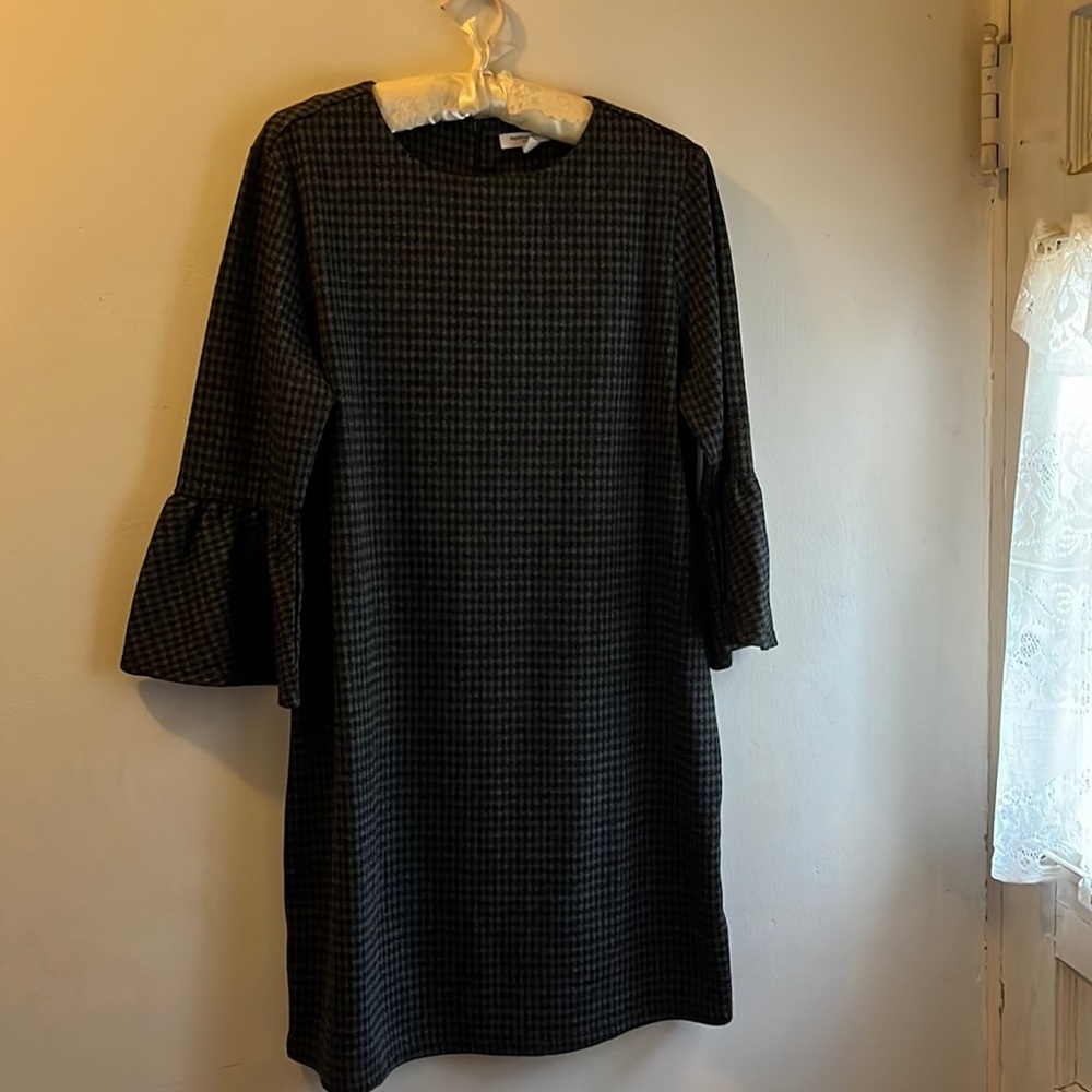 beachlunchlounge fall/winter dress size large